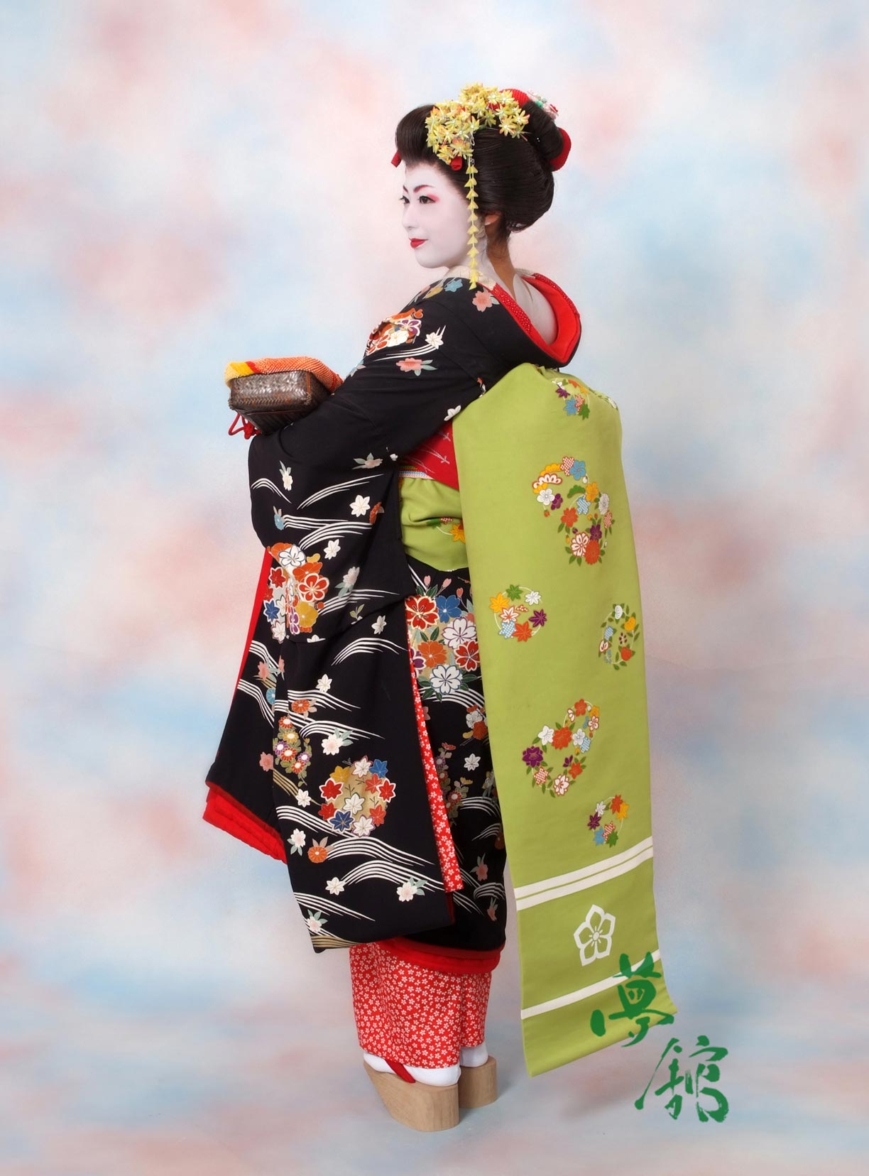 http://blog.yumeyakata.com/maiko/020611.jpg