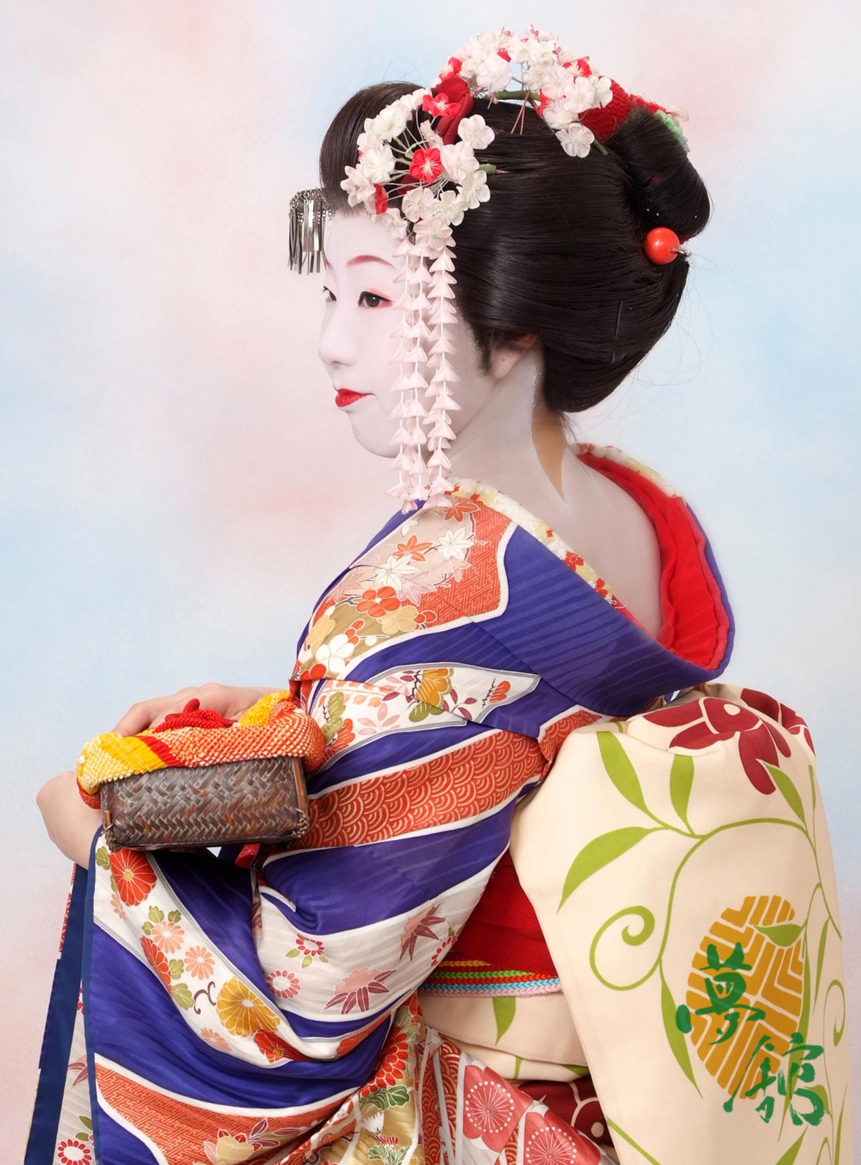 http://blog.yumeyakata.com/maiko/030212.jpg