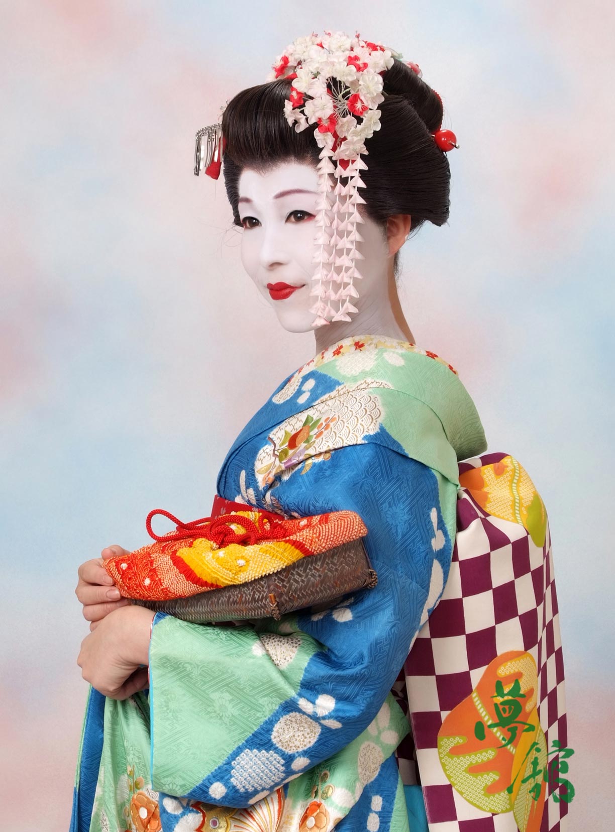 http://blog.yumeyakata.com/maiko/030722.jpg