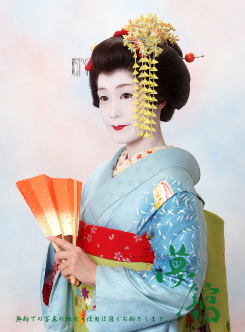 http://blog.yumeyakata.com/maiko/050102michiyo-2.jpg