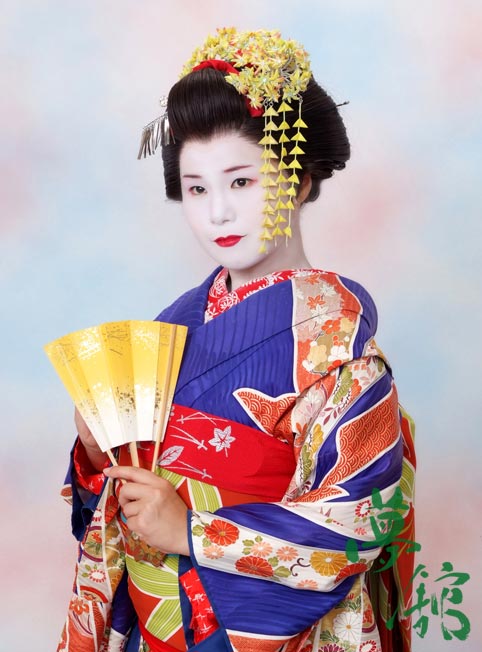 http://blog.yumeyakata.com/maiko/091305-3.jpg