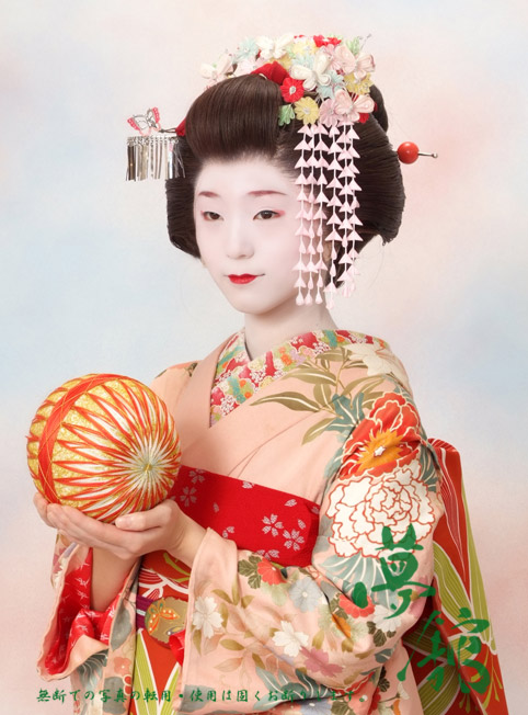 http://blog.yumeyakata.com/maiko/100104miki-2.jpg