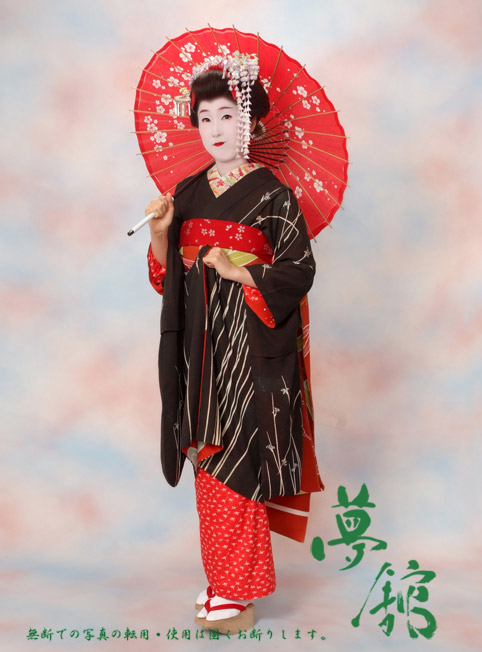 http://blog.yumeyakata.com/maiko/100905keiko-1.jpg