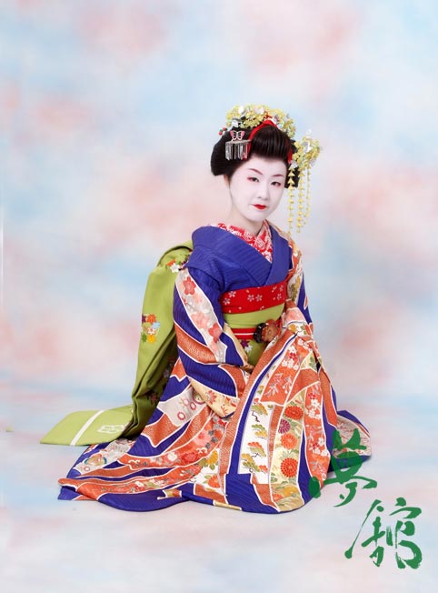 http://blog.yumeyakata.com/maiko/101201-1.jpg