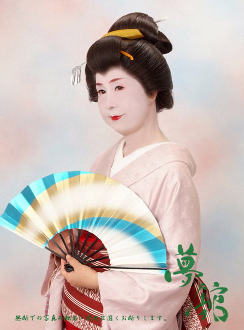 http://blog.yumeyakata.com/maiko/101603terumi-2.jpg