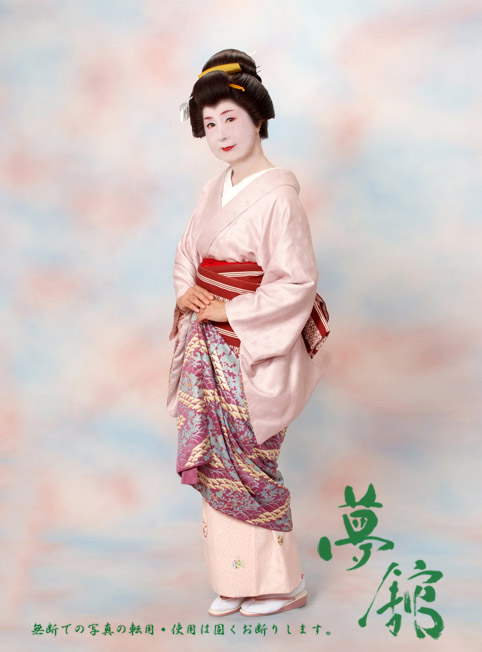 http://blog.yumeyakata.com/maiko/101603terumi-3.jpg