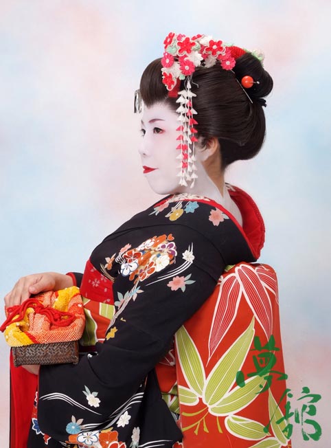 http://blog.yumeyakata.com/maiko/101904-2.jpg