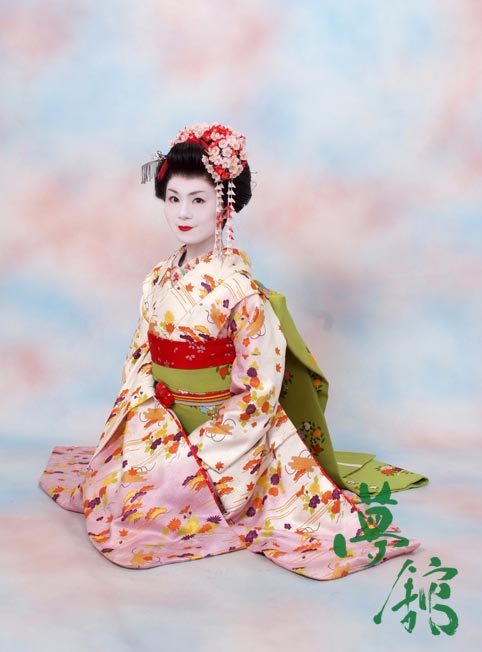 http://blog.yumeyakata.com/maiko/102003-3.jpg