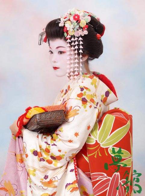 http://blog.yumeyakata.com/maiko/110802-5.jpg