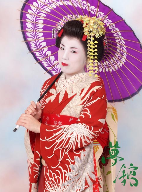 http://blog.yumeyakata.com/maiko/110804-2.jpg