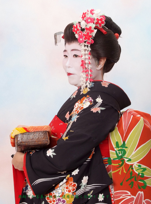 http://blog.yumeyakata.com/maiko/1110si2.jpg