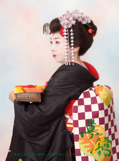 http://blog.yumeyakata.com/maiko/111806f-2.jpg