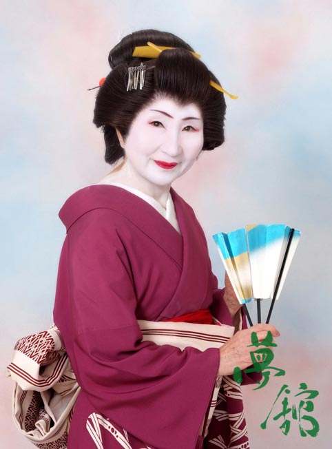 http://blog.yumeyakata.com/maiko/120102-2.jpg