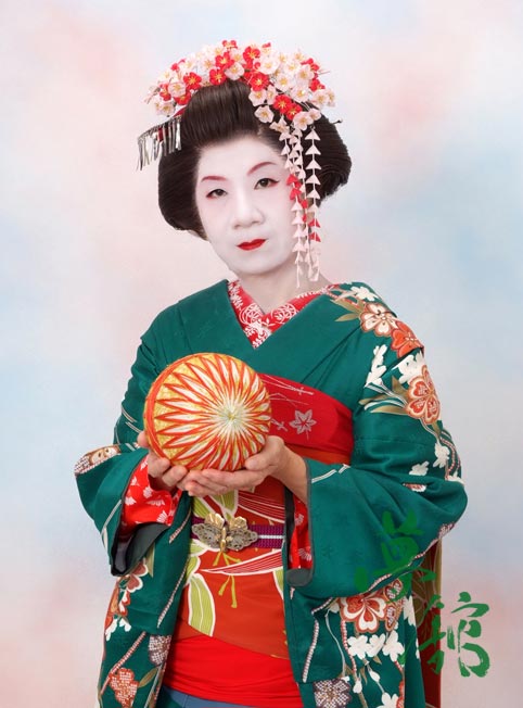 http://blog.yumeyakata.com/maiko/120303-2.jpg