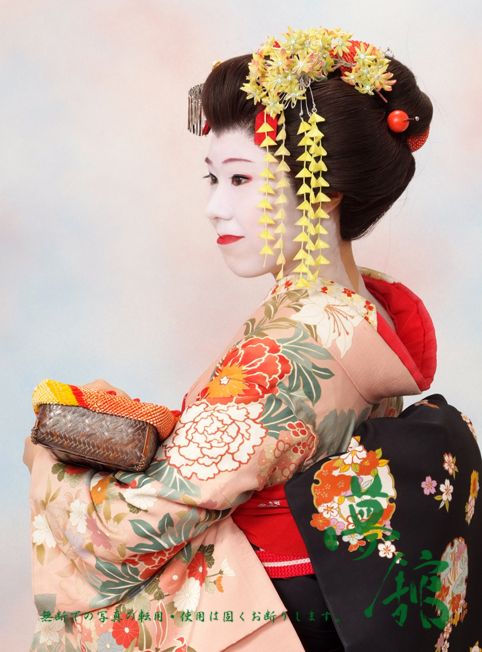 http://blog.yumeyakata.com/maiko/120401chiharu-2.jpg