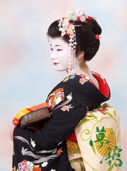 http://blog.yumeyakata.com/maiko/DSCF5639-1.jpg