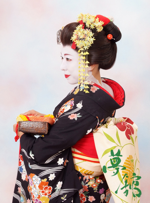 http://blog.yumeyakata.com/maiko/DSCF8135-1.jpg