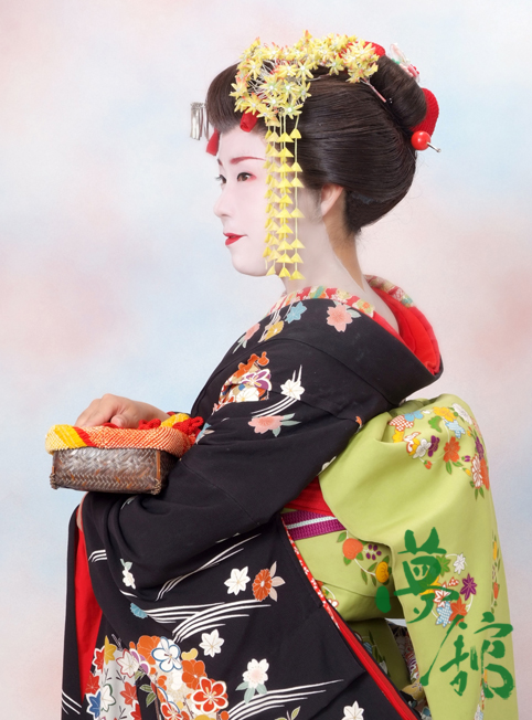 http://blog.yumeyakata.com/maiko/DSCF8536-1.jpg