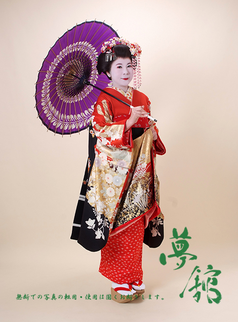 http://blog.yumeyakata.com/maiko_eng/0330-2-1.jpg