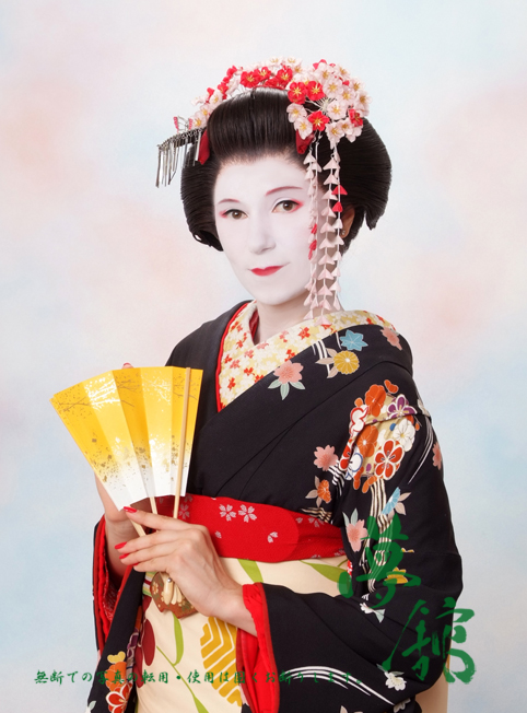 http://blog.yumeyakata.com/maiko_eng/042808yuliya-2.jpg